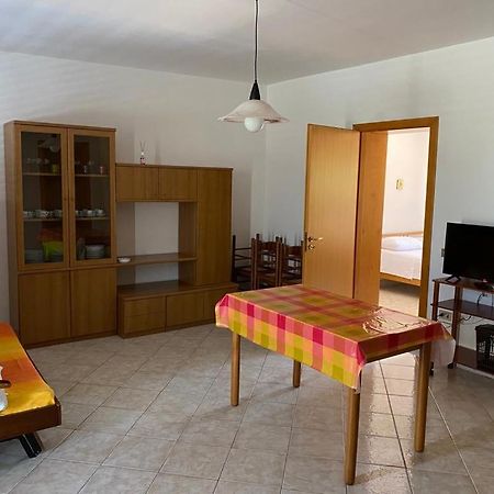 Casa Vacanze Foce Varano Apartment Екстериор снимка